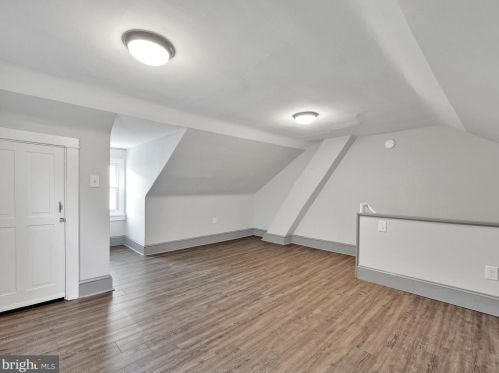 31 Mary St, Lancaster PA  17603-3330 exterior