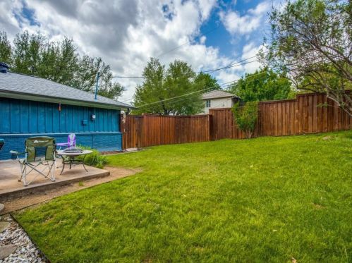 9733 Estate Ln, Dallas TX  75238-1849 exterior