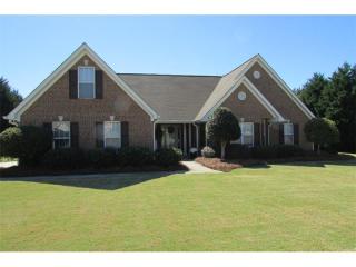 1227 Blue Springs Dr, Loganville, GA 30052-9232