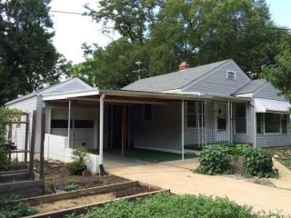 1405 Greenwood Dr, Greeneville, TN 37745-4120