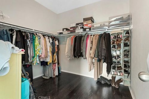 19445 Mi Casa Ct, Riverside CA  92508-6827 exterior