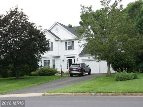 13764 Bridlewood Dr, Gainesville, VA 20155-2903