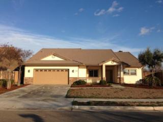 320 Seminole Way, Lemoore, CA 93245-3822