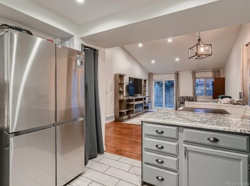 18977 Montana Pl, Denver CO  80017-5422 exterior