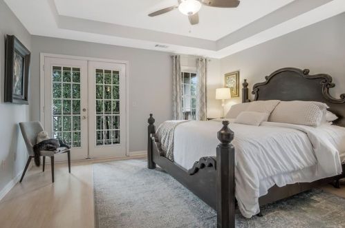 1044 High Point Ter, Atlanta GA  30315-2601 exterior