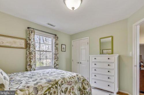 10783 Kinloch Rd, Silver Spring MD 20903-1227 exterior