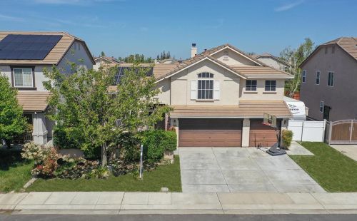 1835 Mary Augusta St, Manteca, CA 95337-8222