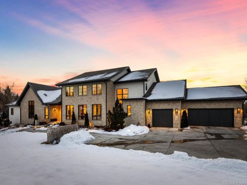 2 Cherry Hills Farm Ct, Englewood, CO 80113-7100