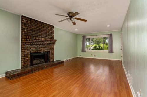 203 Beaver Pond Dr, Holly Springs, GA 30188-3805