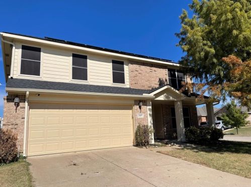 2157 Laughlin Rd, Fort Worth TX  76177-7371 exterior