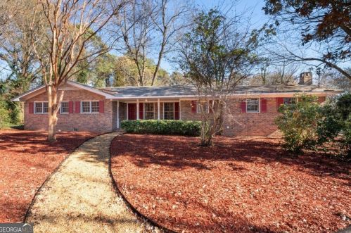 4898 Highway 155, Stockbridge GA  30281-2324 exterior