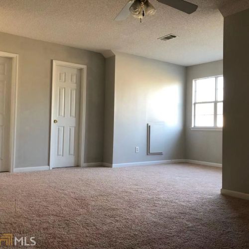 6783 Saganaw Dr, Rex GA  30273-2252 exterior