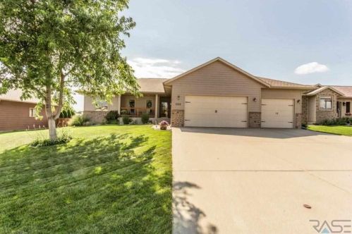 2315 Ivy Cir, Tea, SD 57064-2369
