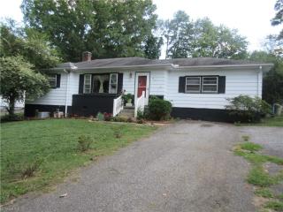 1317 Meadowbrook Cir, Salisbury, NC 28144-2143