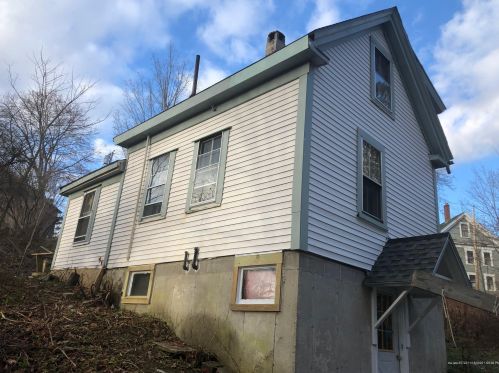 28 Central St, Waltham, ME 04605-1807