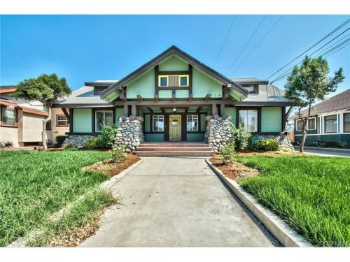 958 9th St, Colton, CA 92324-2727