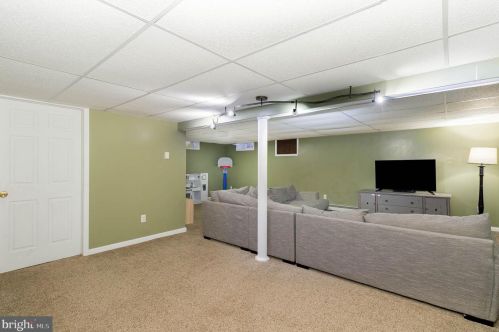 29 I St, Carlisle PA  17013-1420 exterior