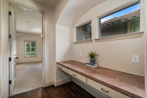 6600 Barcelona, Irving TX  75039-3043 exterior