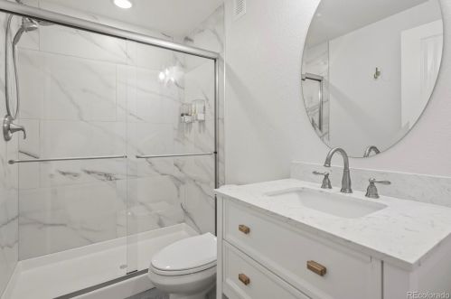 25738 Calhoun Pl, Aurora CO 80016-2818 exterior