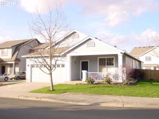18348 44th Ln, Vancouver, WA 98683-8279
