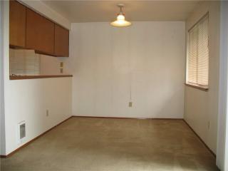 611 Casino Rd, Everett WA  98204-1687 exterior