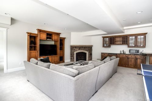 15 Ln, Englewood CO 80113-7046 exterior