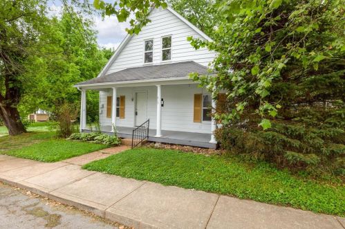 415 Walnut St, Festus, MO 63028-1811