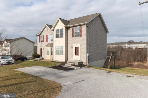 492 Pumping Station Rd, Hanover, PA 17331-9301