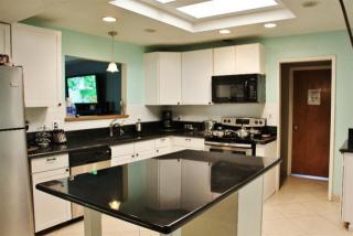 26359 Naomi Dr, Hemet, CA 92544-6402