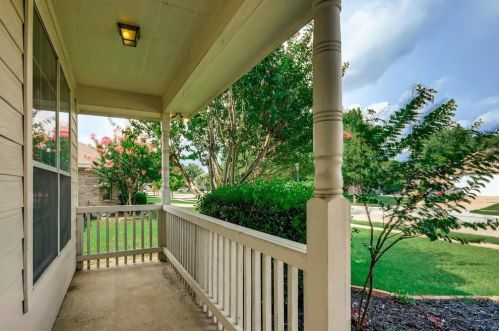 6944 Lomo Alto Dr, Fort Worth TX  76132-3560 exterior