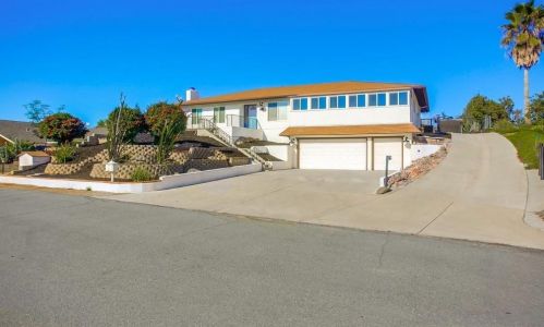 246 Cranston Crst, Escondido, CA 92025-7038