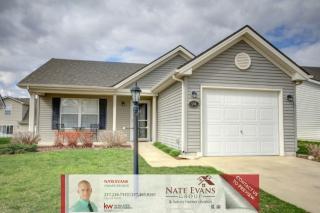 506 Yalow Dr, Champaign, IL 61822-1140