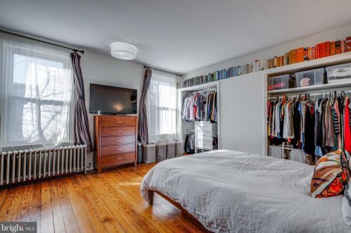 1325 Berks St, Philadelphia PA 19131-3215 exterior