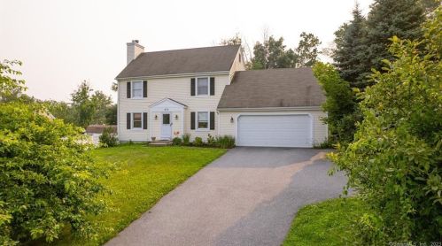 275 Notting Hill Gate, Torrington, CT 06790-6061