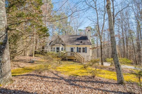 164 Cherokee Village Cir, Ball Ground, GA 30107-4123