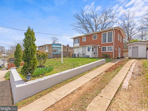 5214 10th Pl, Arlington, VA 22204-3209