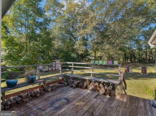 3882 Setters Trl, Conyers, GA 30094-4055