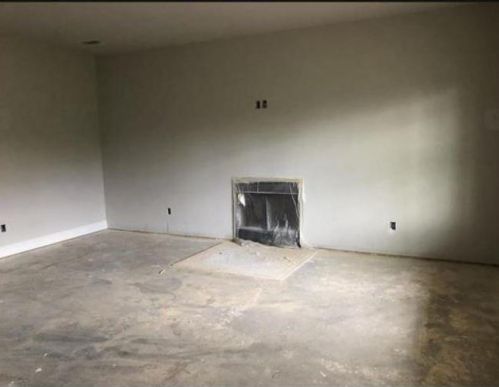 2 Strickland Rd, Concord, GA