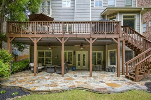 2527 Brookline Cir, Atlanta GA  30319-3690 exterior