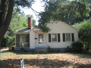 17 Druid St, Greenville SC  29609-3820 exterior