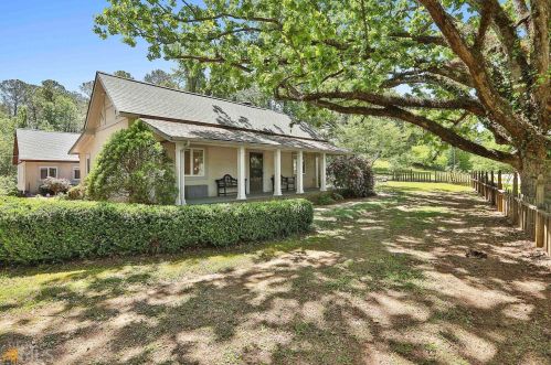 814 Handy Rd, Newnan, GA 30263-4362