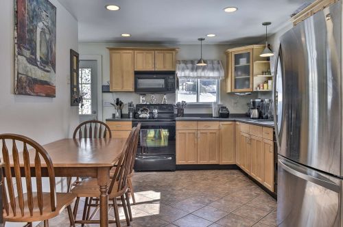 28 Bellevue St, Keene, NH 03431-4356