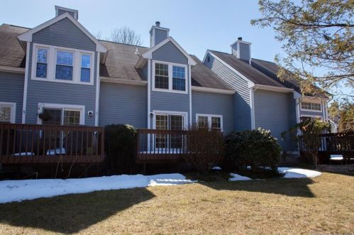 5 Fairmount Ln, Granby CT  06035-2430 exterior