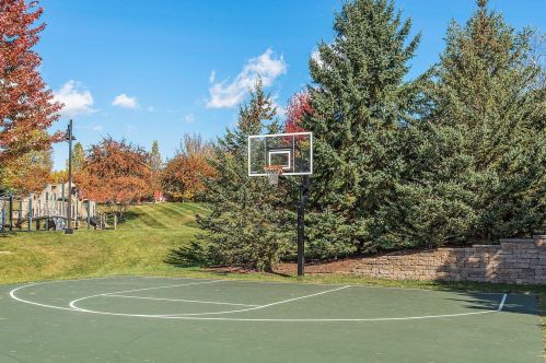 2332 Fieldstone Curv, Saint Paul MN  55129-6218 exterior