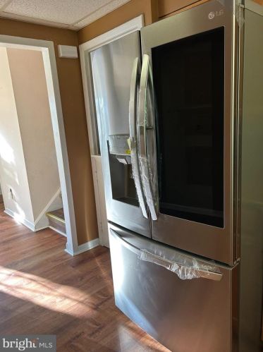 111 Winding Way, Trenton NJ 08620-2625 exterior