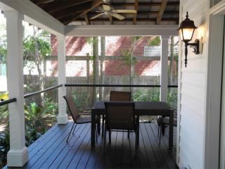 2805 3rd St, Savannah GA  31404-4515 exterior