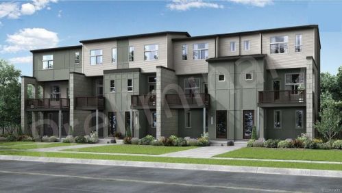 2561 Moline St, Denver, CO 80010