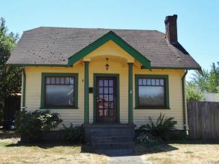 826 49th St, Tacoma WA  98404-2807 exterior