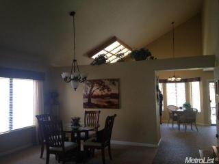 2100 Bailey Ct, Modesto, CA 95355-9161