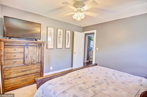 5580 Aldine St, Saint Paul MN  55126-4901 exterior